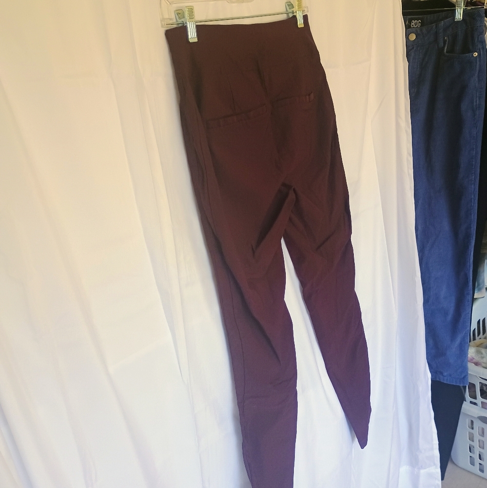 7th Avenue New York & Company Deep Purple Leggings Small